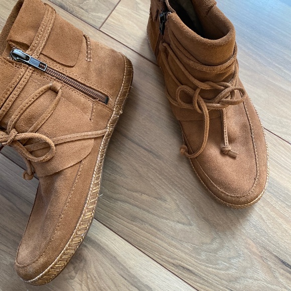 Ugg Women's Reid Moccasin - Chestnut Boots - Picture 14 of 15